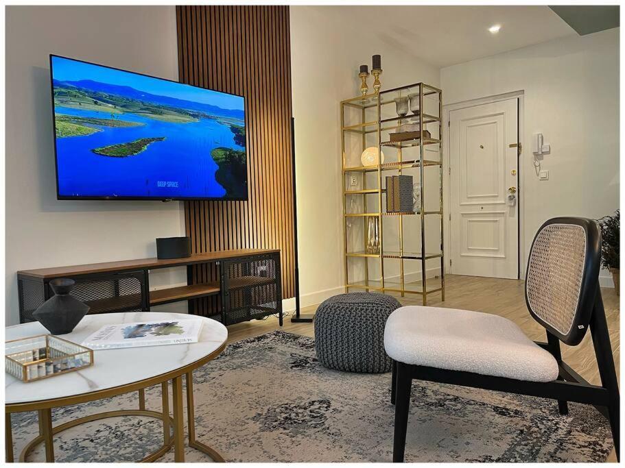Elegance Lifestyle - Parking Gratuito! Apartment San Sebastian Luaran gambar